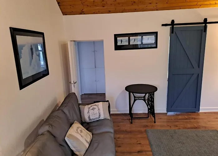 Blaneys Coastal Mountcharles